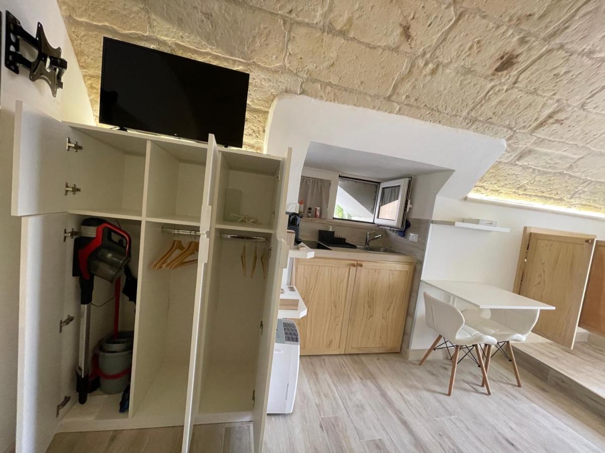 Romantico Monolocale Nel Cuore Di Otranto Con Garage Apartment Exterior photo